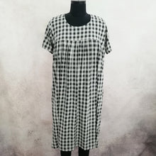 Load image into Gallery viewer, Nightdress- Black &amp; White Checks
